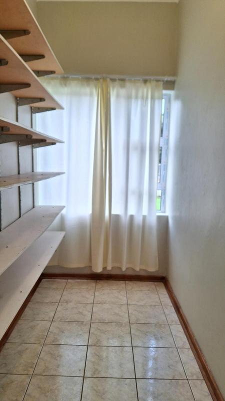 5 Bedroom Property for Sale in Meyerhof Free State